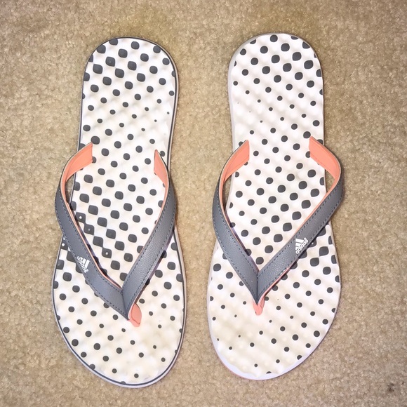 adidas women's eezay dots flip flops